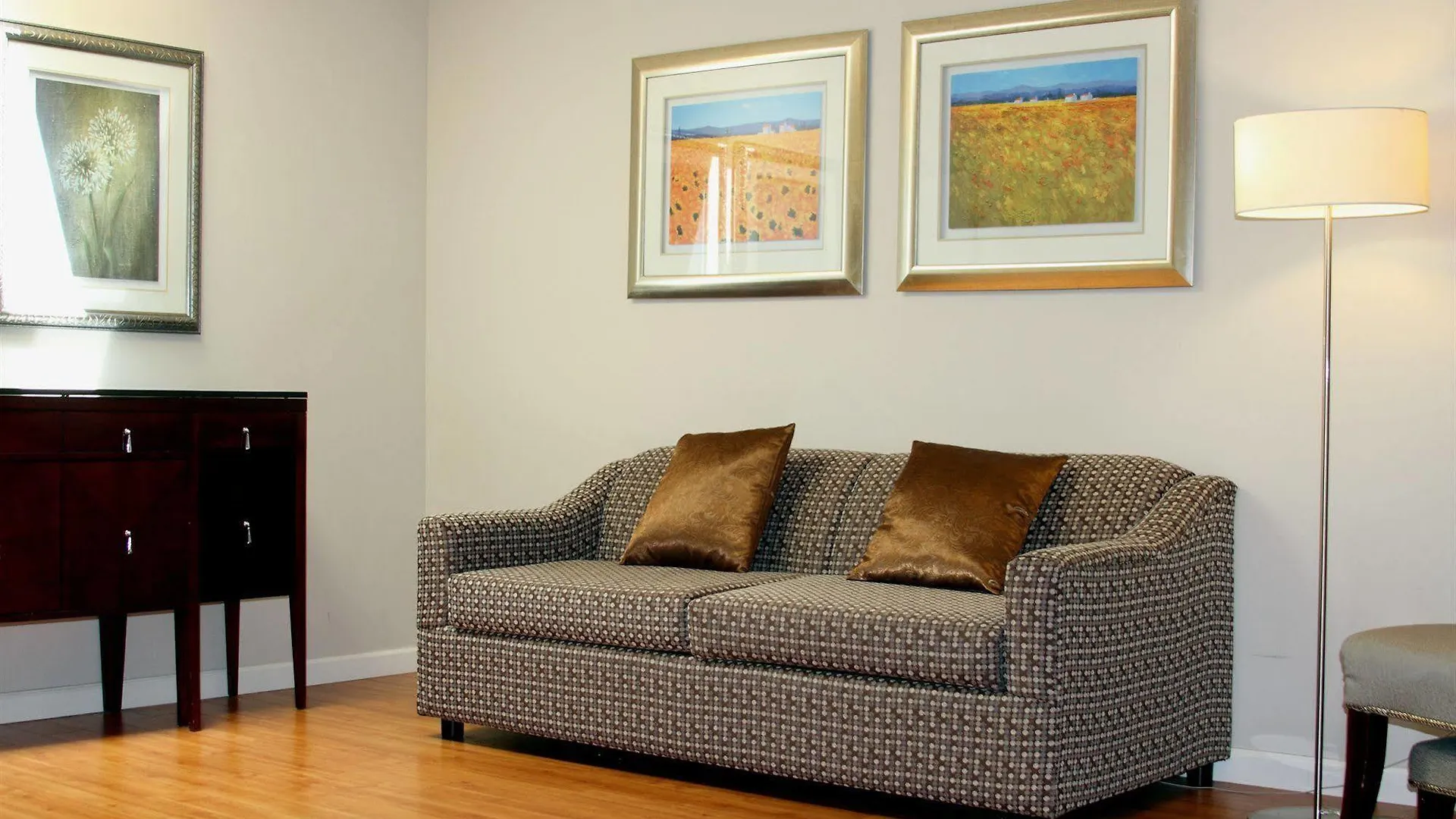 Hotel Red Lion Inn And Suites Victoria
